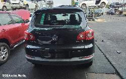 Volkswagen Tiguan 2008–2011 Engine (Stock A1001933)