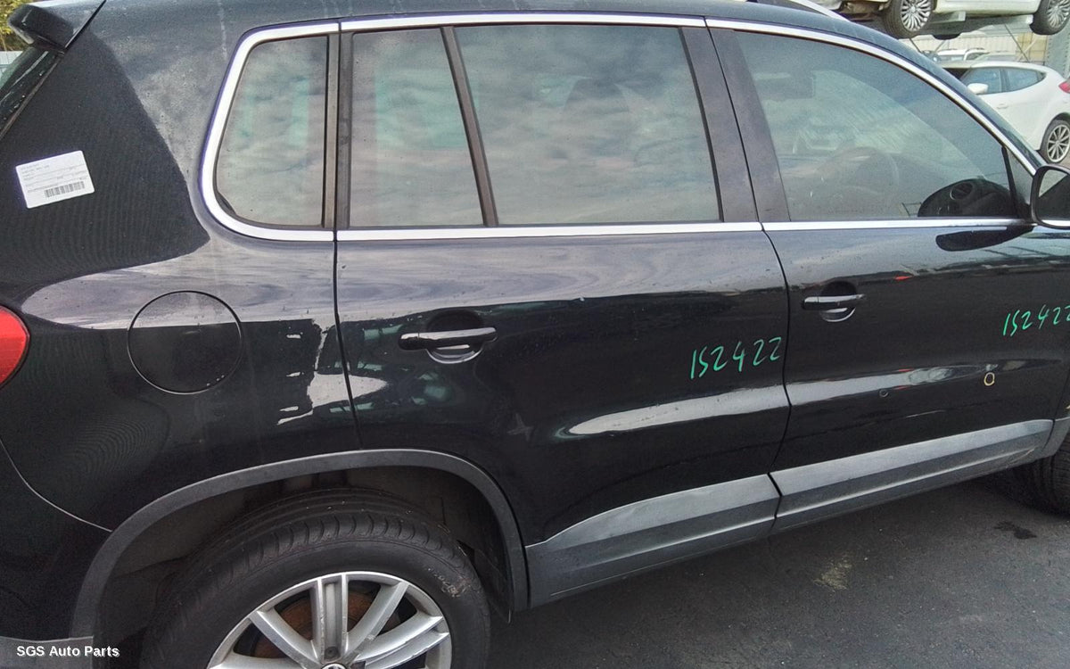 Volkswagen Tiguan 2008–2011 Engine (Stock A1001933)