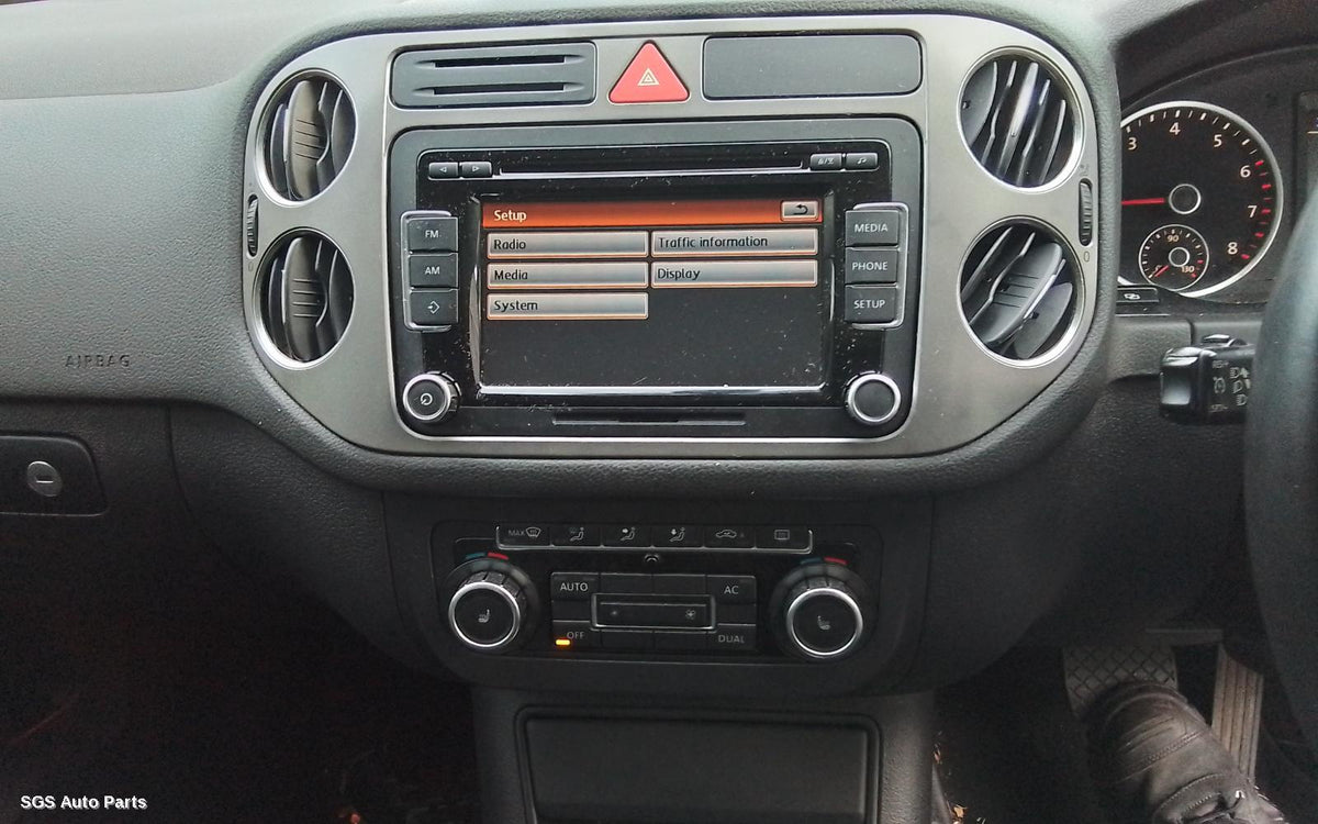 Volkswagen Tiguan 2008–2011 Engine (Stock A1001933)